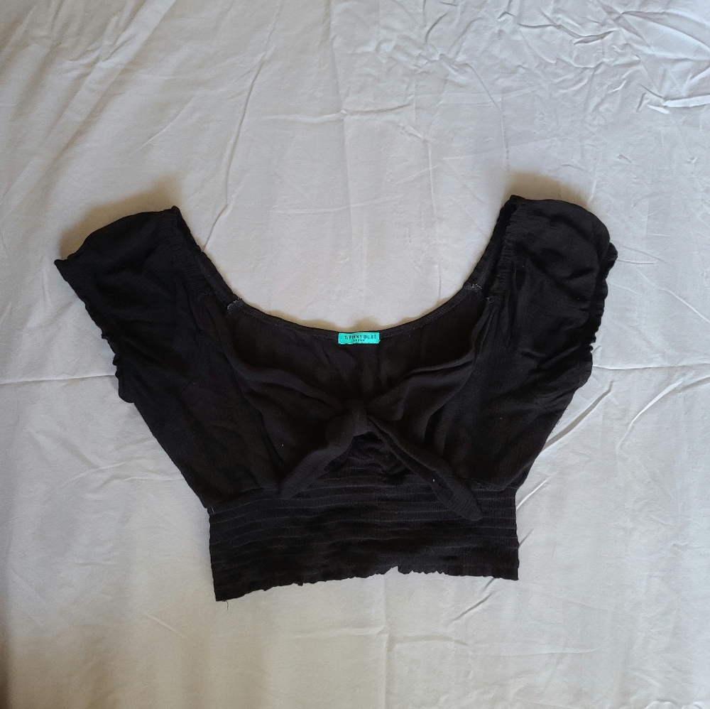 Black crop top cute af shirt